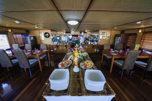 CroisiEurope, RV Indochine, Restaurant 2 - ©Mardy Suong.jpg